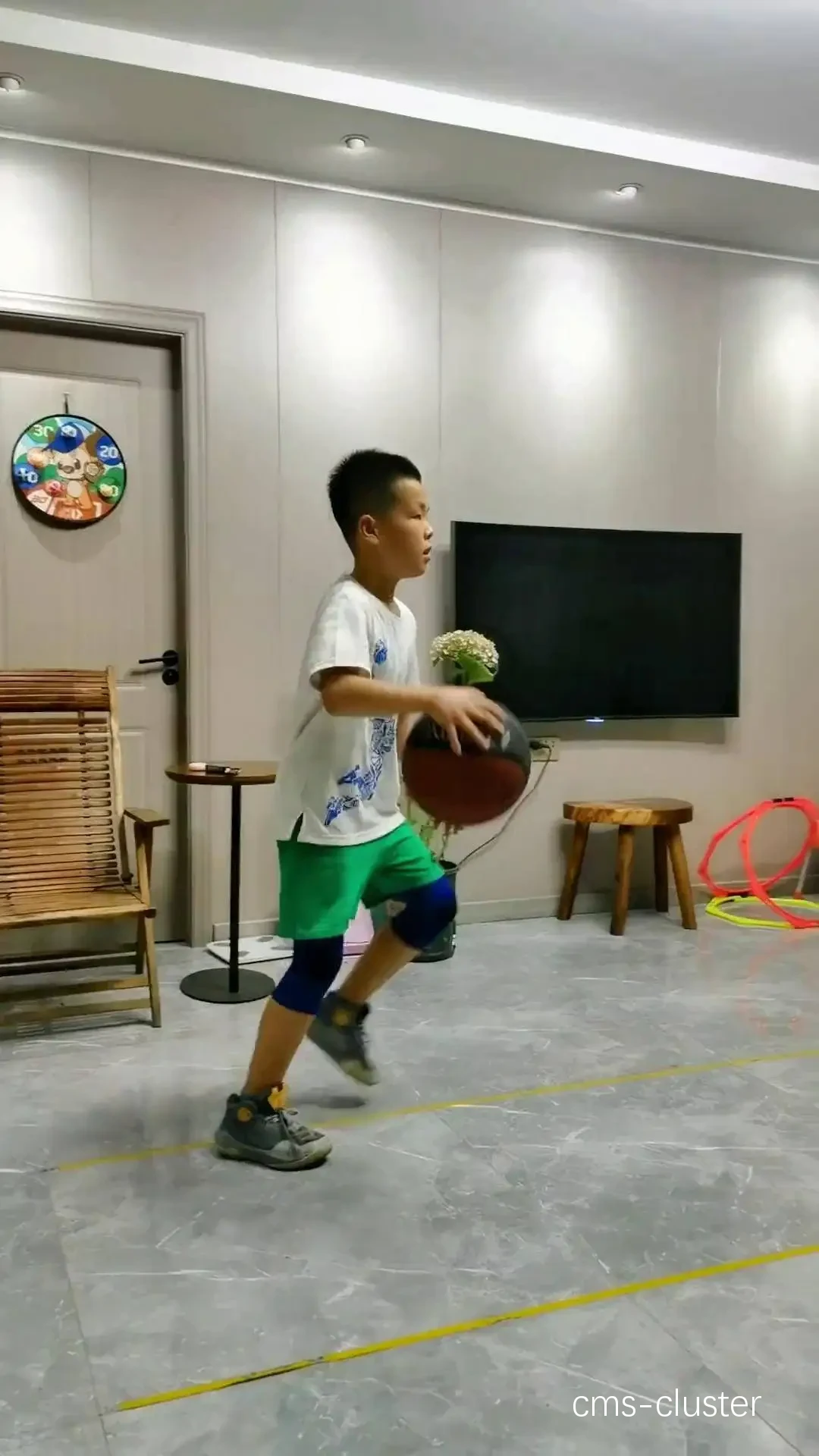 家庭篮球训练示例