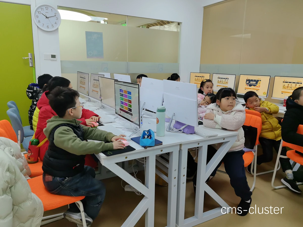 线下训练营示意图