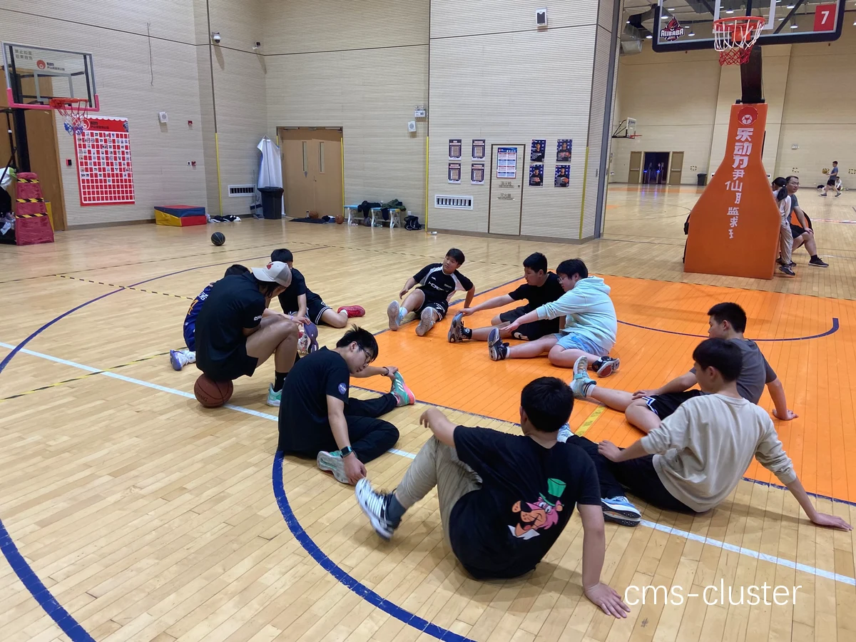 学生党篮球训练