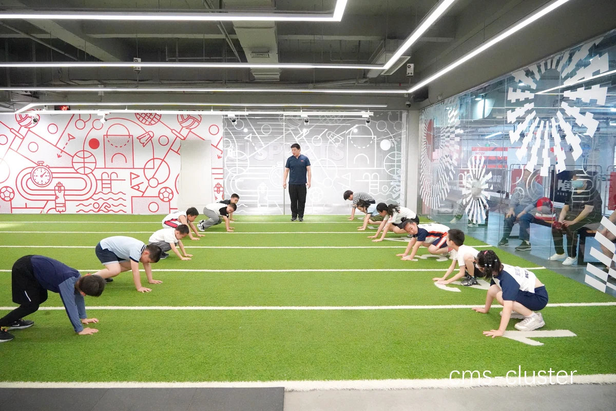 体能训练示意图