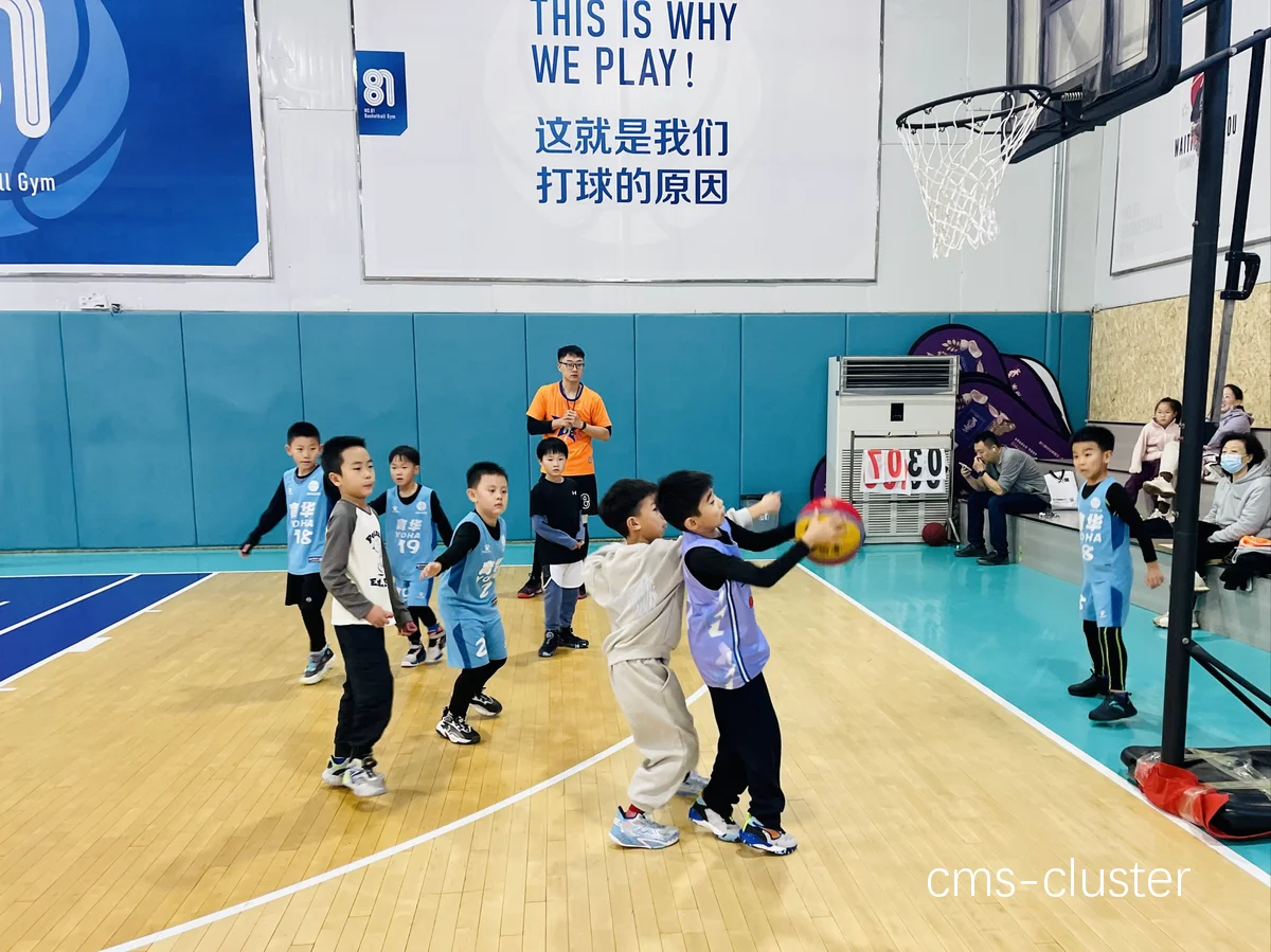 学校如何引入智能娱乐技术提升篮球训练