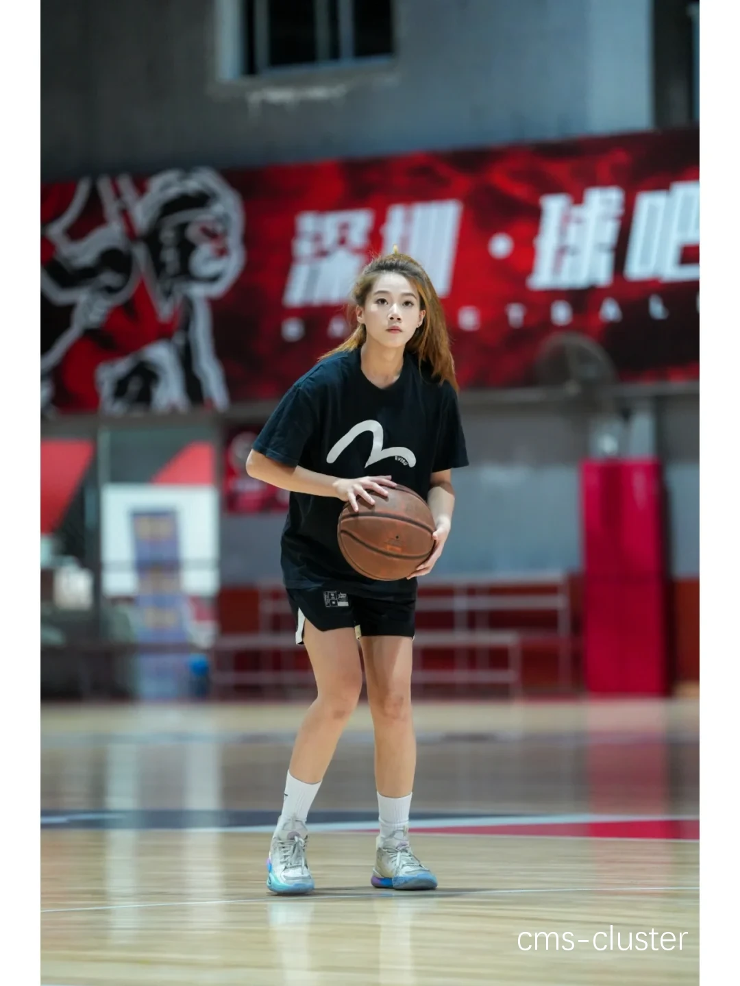女性篮球运动员怎样进行完善的体能训练