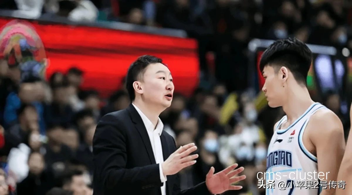 退役篮球运动员转型成为教练的路径