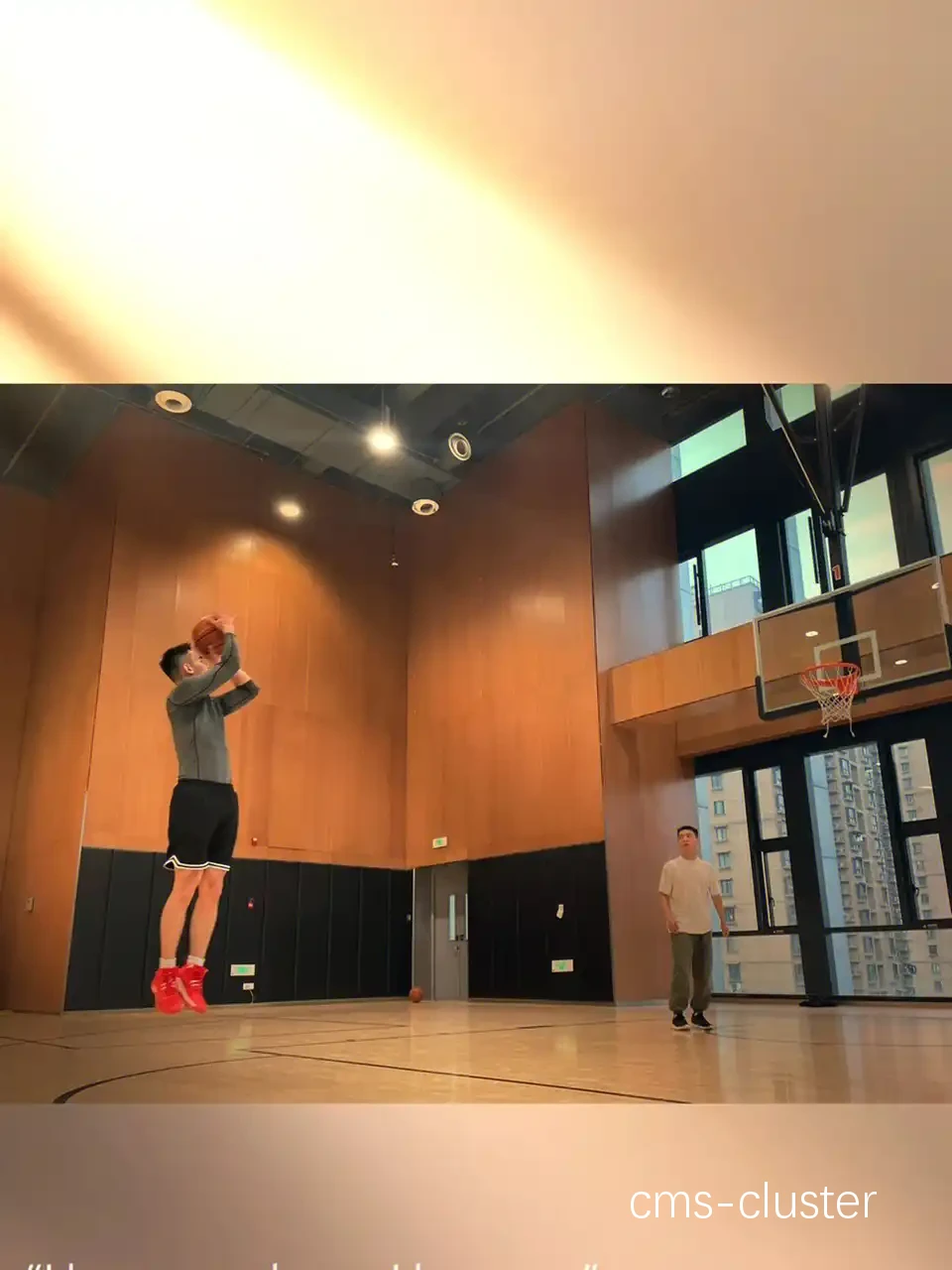 上班族如何在忙碌生活中安排互动篮球训练